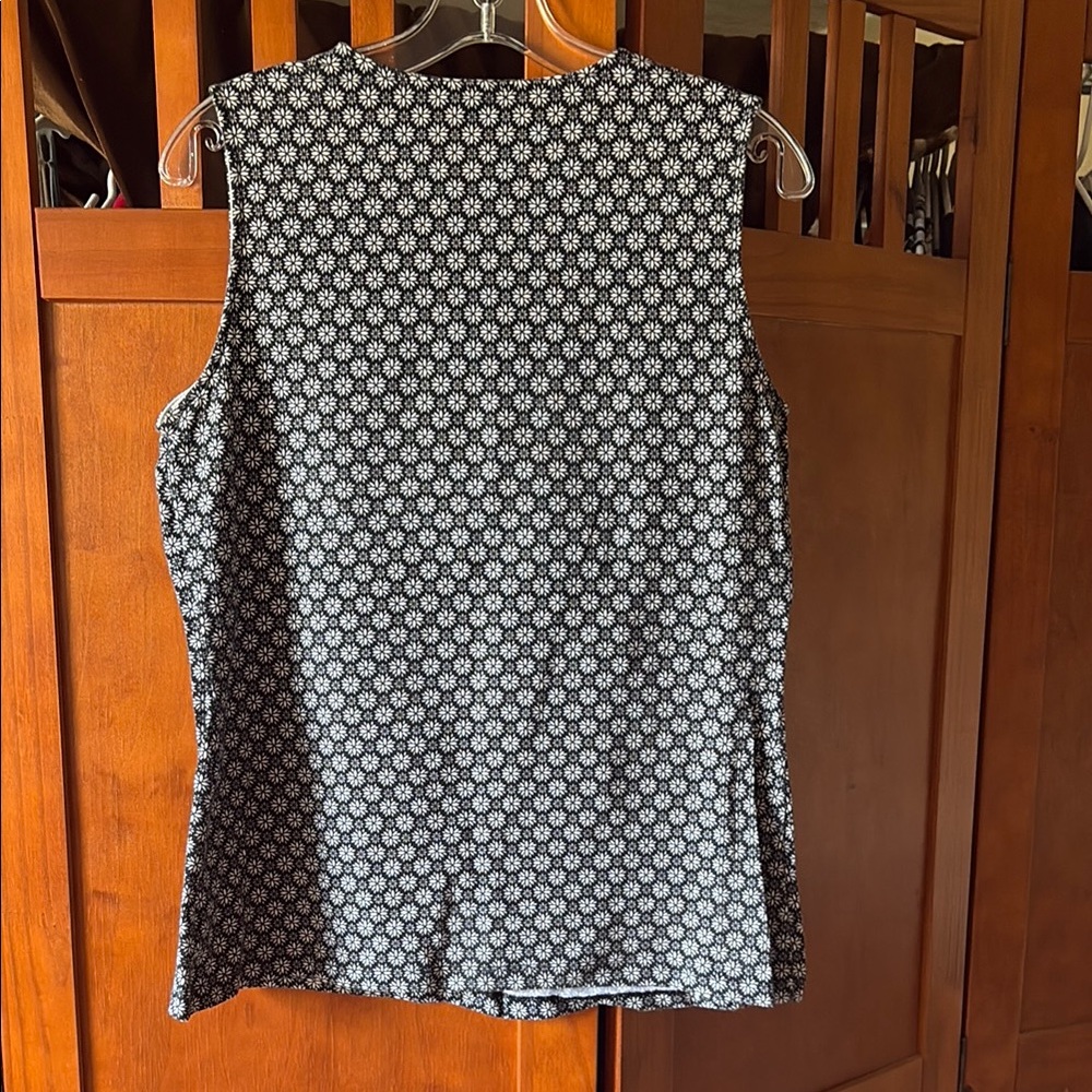 Croft & Barrow Black and White Wrap Blouse - Picture 3 of 7